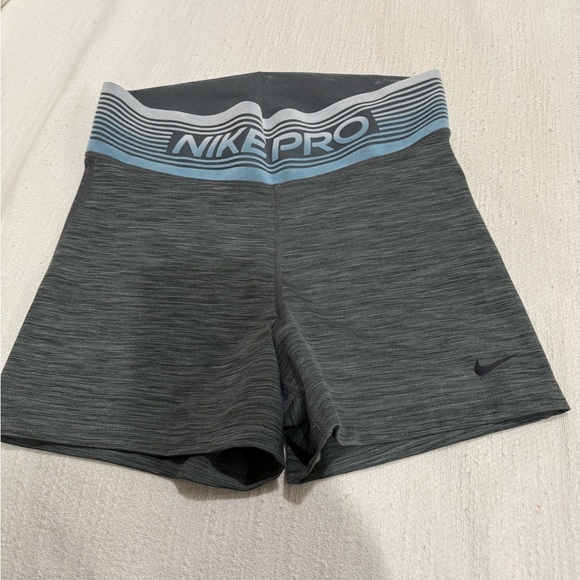 Nike Pro Dri-FIT Gray Shorts - Picture 1 of 5